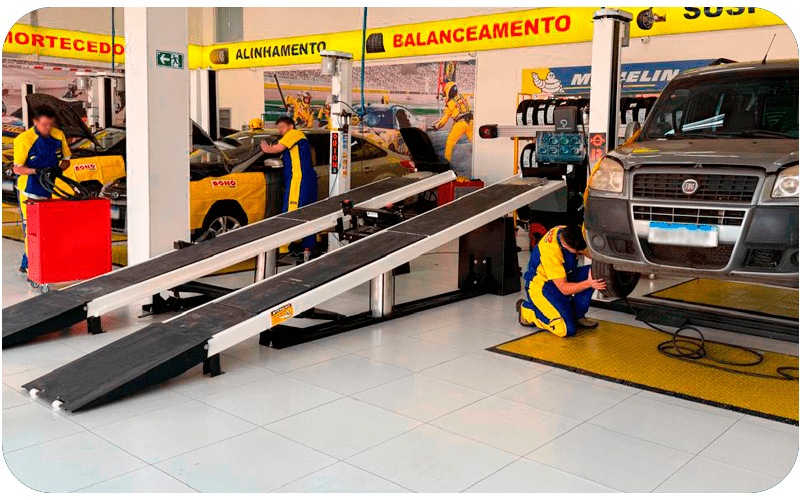 Por Que o Auto Center é o Negócio 'À Prova de Crise' – O Setor que Ninguém Deixa de Usar